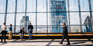 坚持“抓落实、求实事、负责任”的九字方针，积极践行“安老、扶幼、助学、济困”宗旨，勇担企业社会责任。